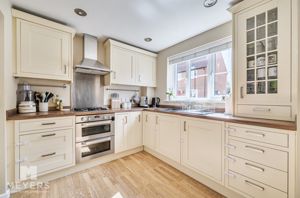 Photo 23- click for photo gallery